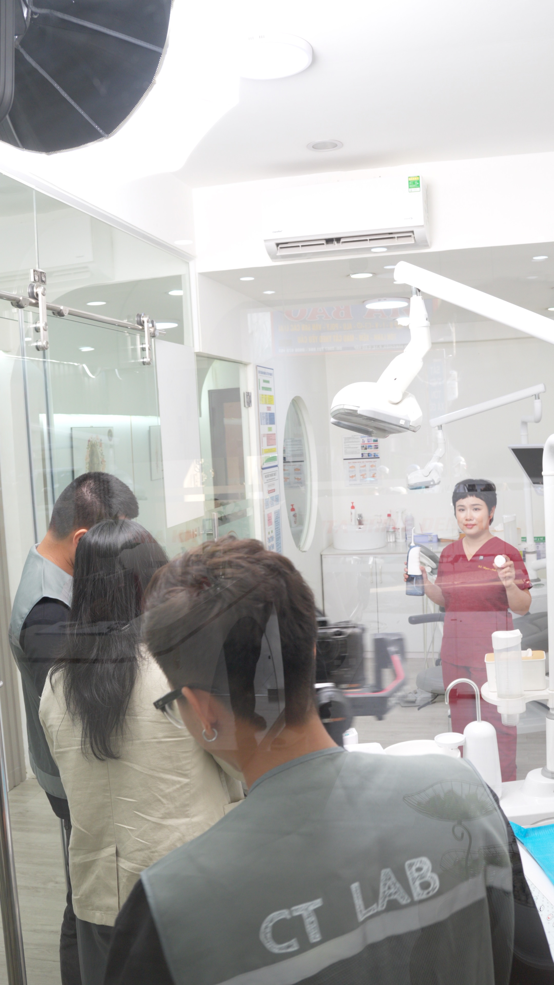 Bác sĩ Ngọc Anh (Na)